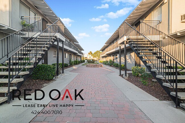 Photo - 660 S Riverside Ave Apartment