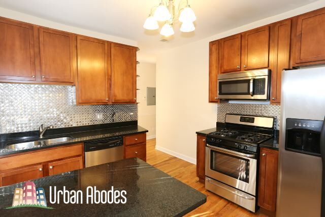 Foto del edificio - 2239 W Rosemont Ave