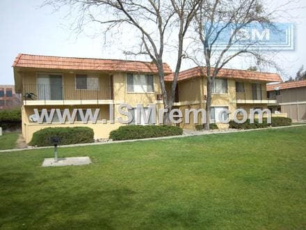 Building Photo - 1625 Rosemarie Ln