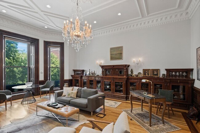 Foto del edificio - 102 Beacon St