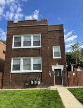 Building Photo - 47 S 20th Ave