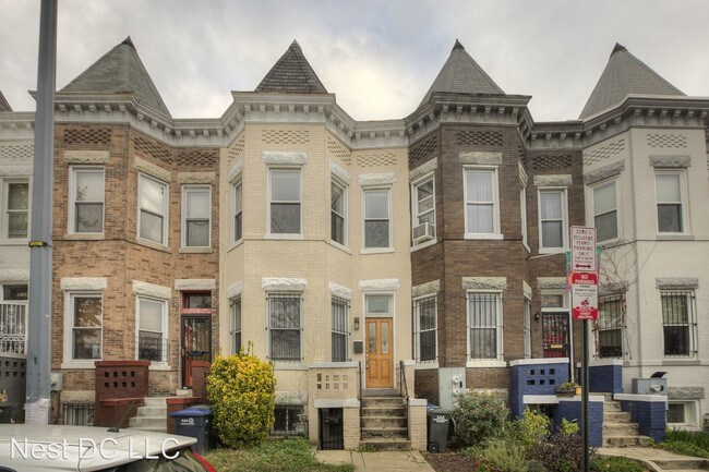 Building Photo - 3121 11th St NW