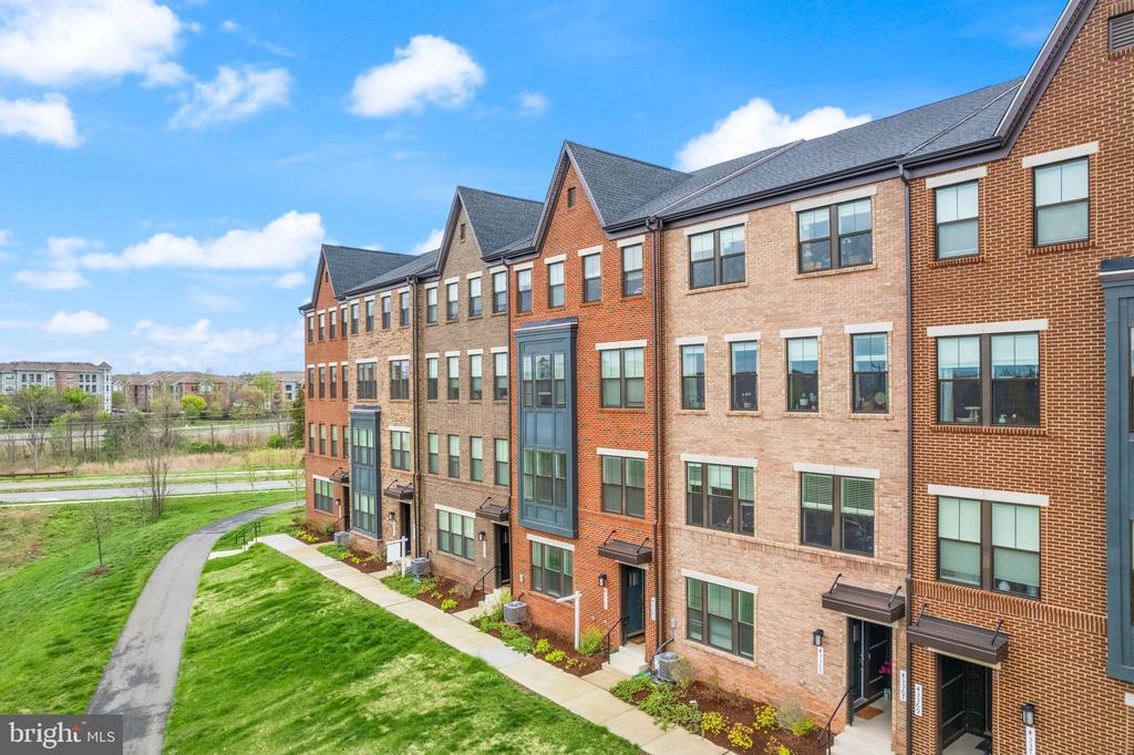 Foto principal - 43361 Radford Divide Ter
