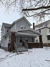 Building Photo - 378 E 156th St