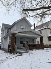 Building Photo - 378 E 156th St