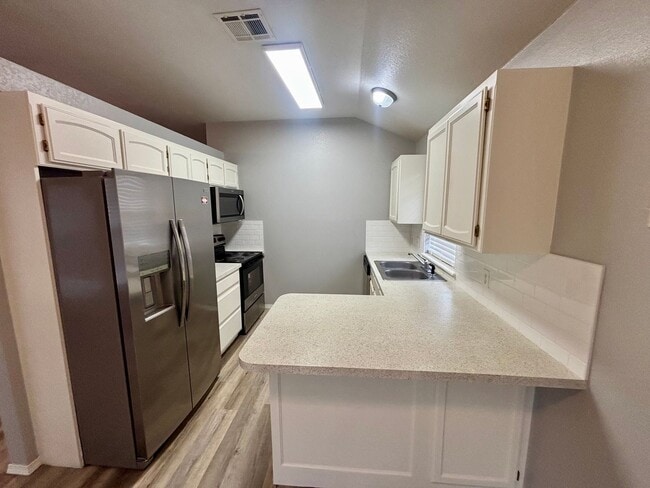 Building Photo - Wonderful 3 Bed 2 Bath Home in Norman