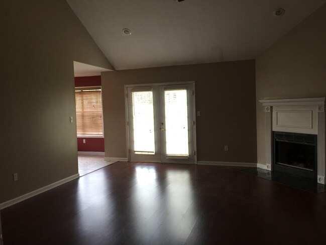 Building Photo - 1601 Whitney Cv