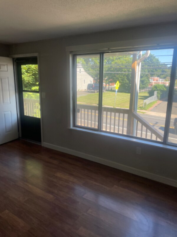 151 Newington Ave Unit 21, New Britain, CT 06051 Condo for Rent in