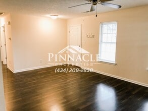 Building Photo - 237 Alta Ln