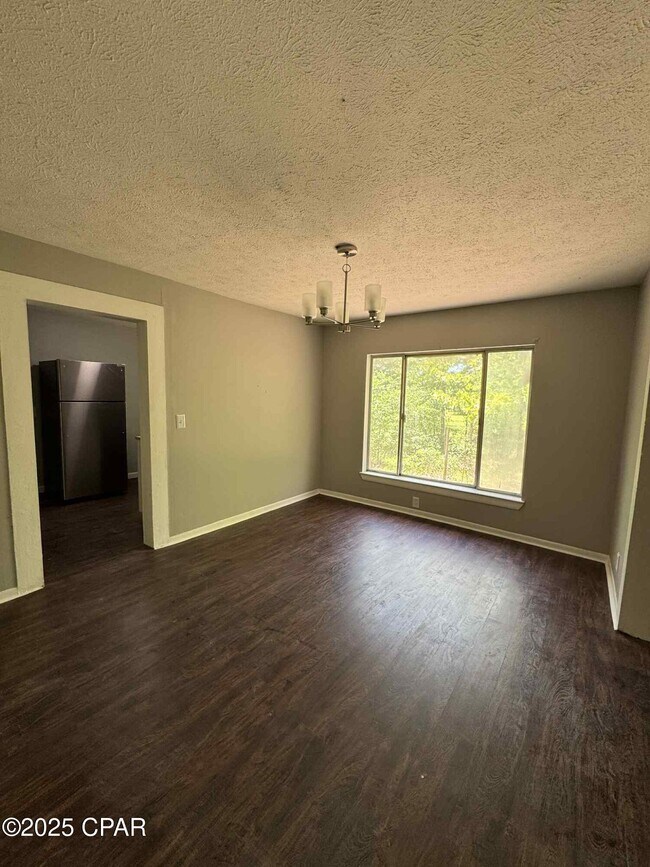 Building Photo - 1308 Branton Rd