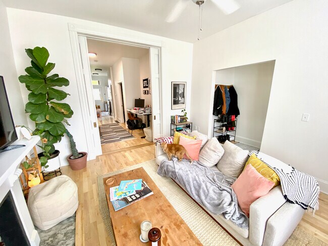 Building Photo - 4448 Gibson Ave