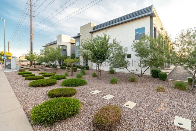 Foto del edificio - 7531 E Billings St