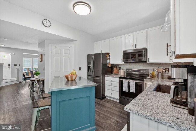 Foto del edificio - 21103 Footstep Terrace