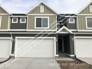 Building Photo - 14907 Beckenbauer Ave