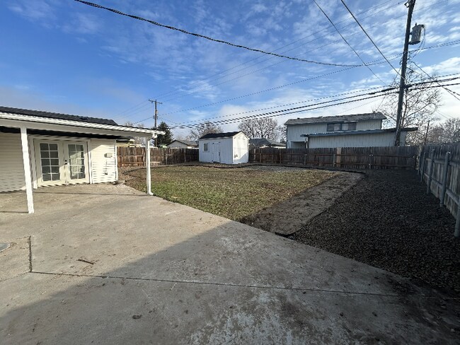 Foto del edificio - 2407 Duportail St