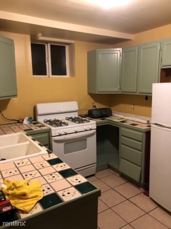 Primary Photo - 1515 Harrison Ave NW