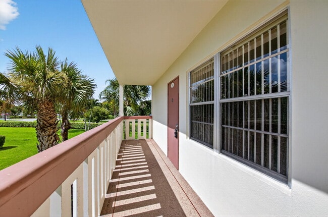Building Photo - 154 Preston Way