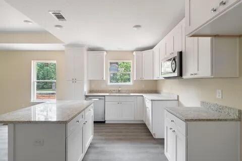 Building Photo - 3206 Electra Dr