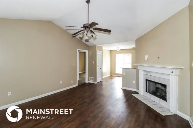 Building Photo - 6677 Kentbrook Dr