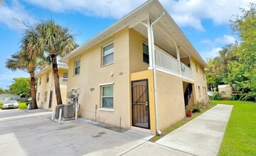 Building Photo - 209 7th St S Building Photo - 209 7th St S