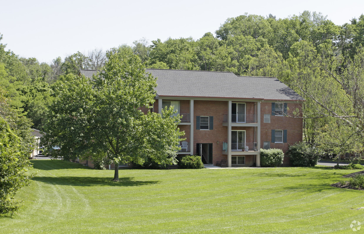 Primary Photo - Inverness Apartments