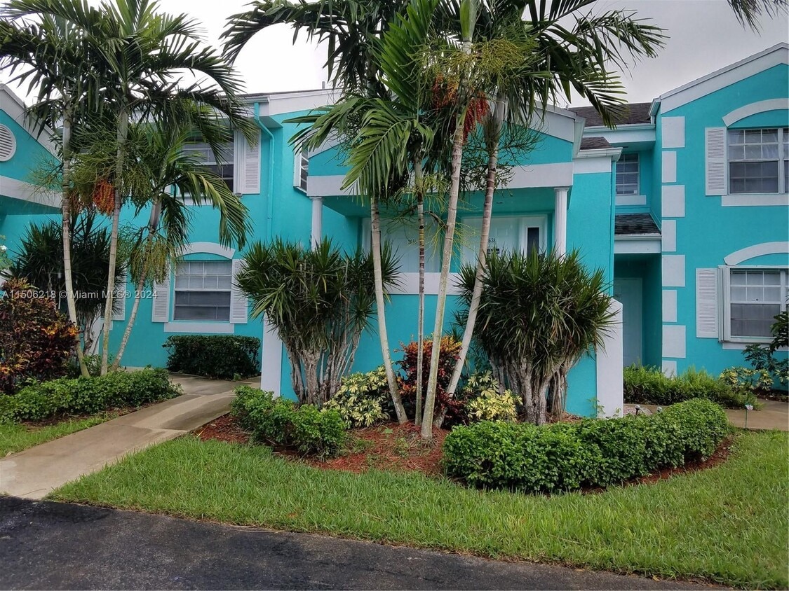 2636 SE 20th Ct Unit 205C, Homestead, FL 33035 Condo for Rent in