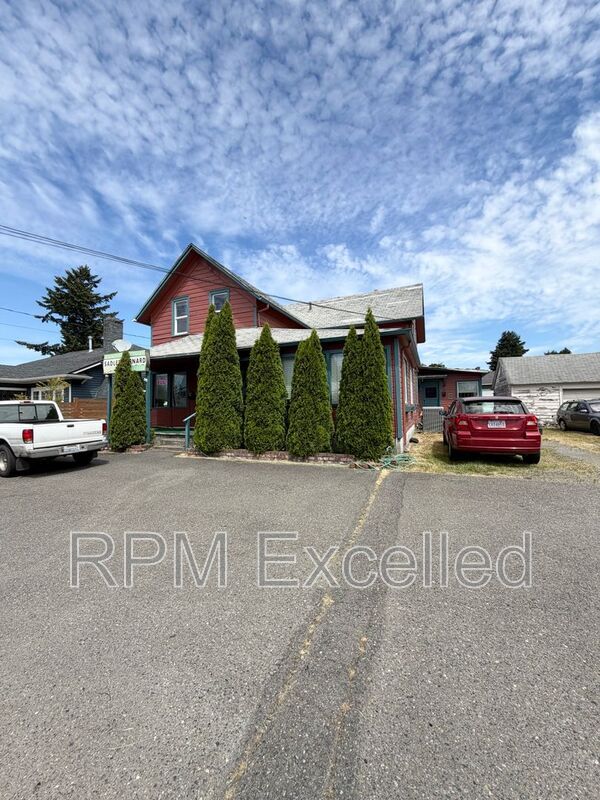 Foto del edificio - 717 W Stewart Ave
