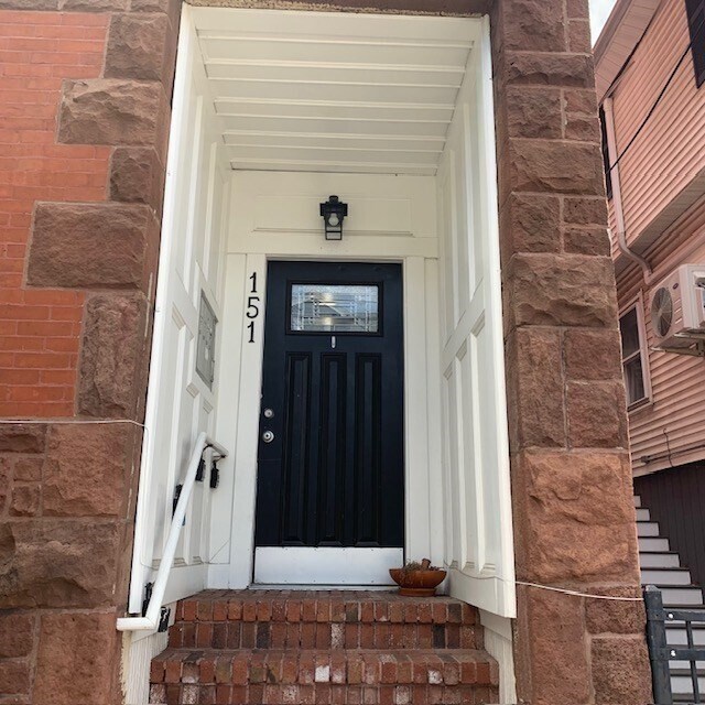 Foto del edificio - 151 W Sixth St