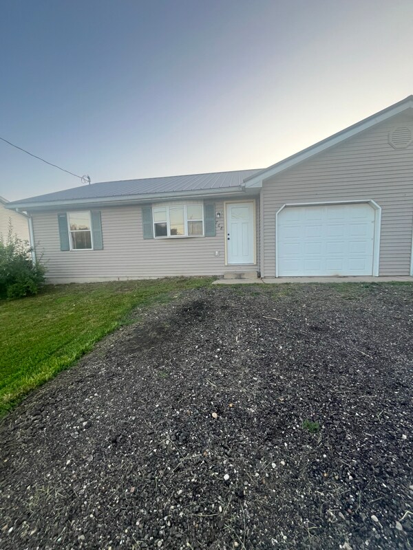 Foto principal - 768 10th St