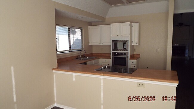 Foto del edificio - 3422 Sunlit Grove