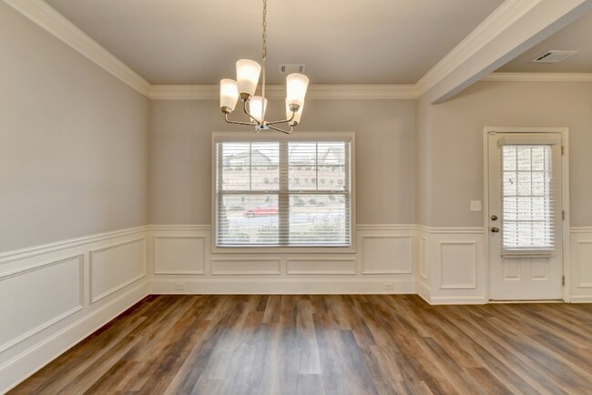 Foto del edificio - 3117 Hawthorne Path