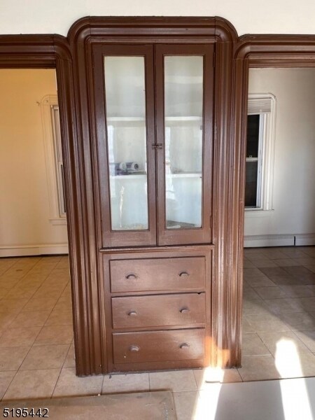 Foto del edificio - 24 Fairview Ave