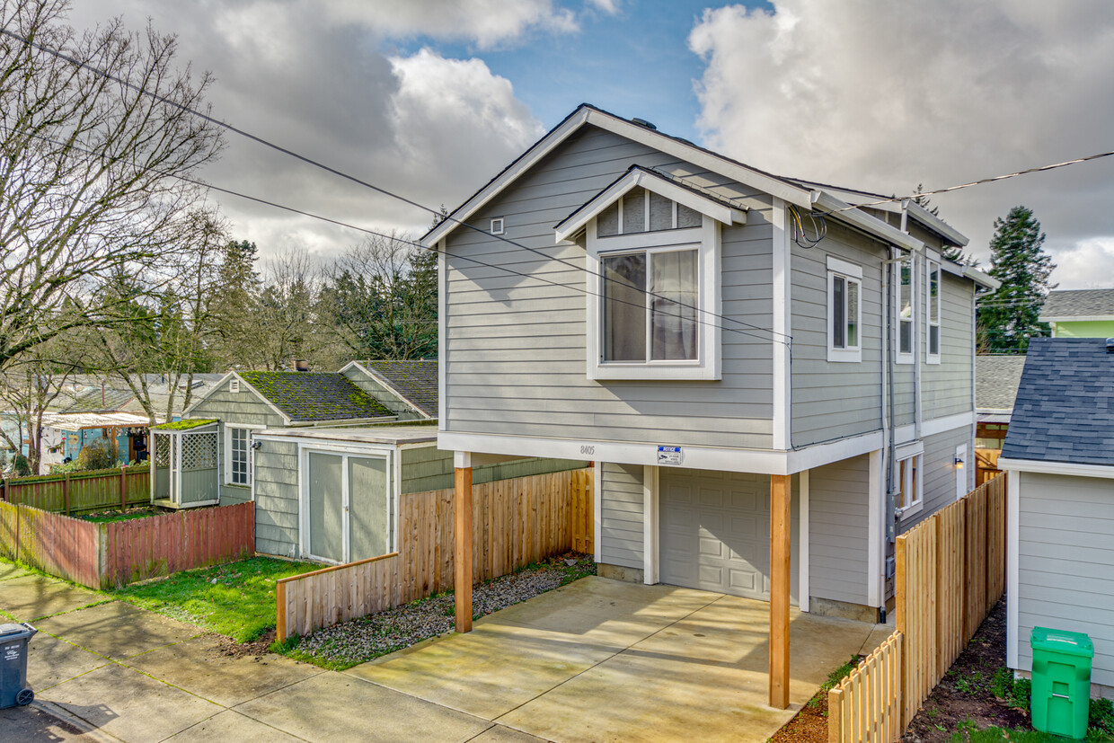 Foto principal - 8405 SE 63rd Ave