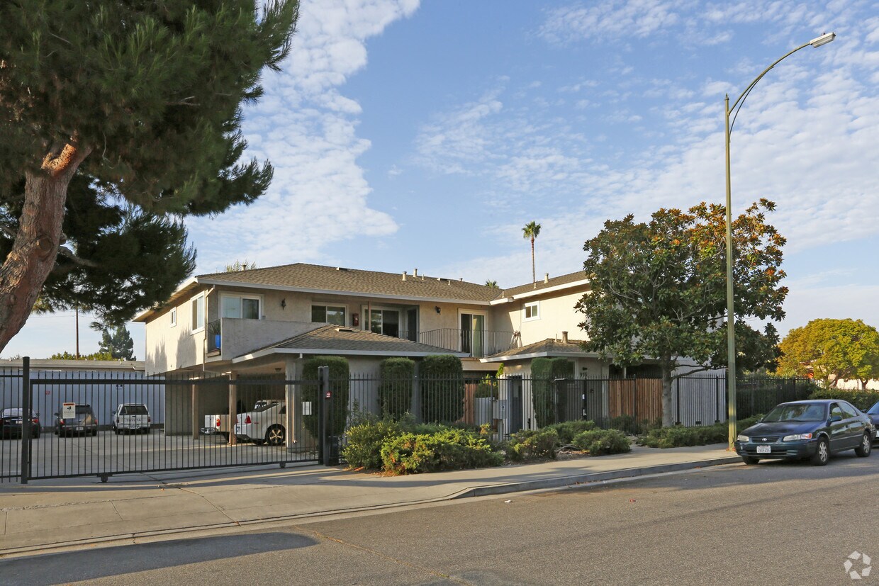 Foto principal - 956 Paula St