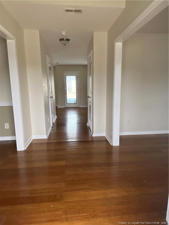 Foto del edificio - 50 Breezewood Dr