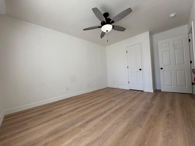 Foto del edificio - 1207 2nd Ave N