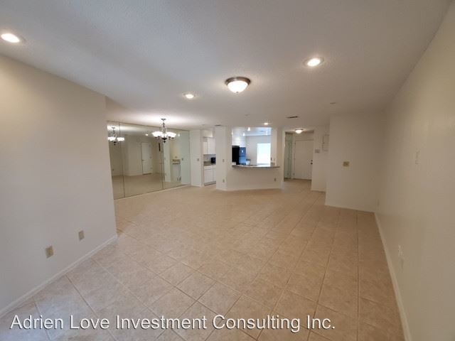 Foto del edificio - 4469 Oak Arbor Cir