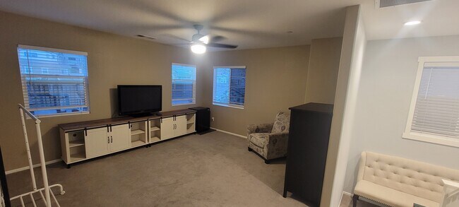 Foto del edificio - 7410 Hawkeye Ridge Rd