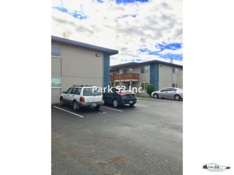 Primary Photo - 230 S 80th St