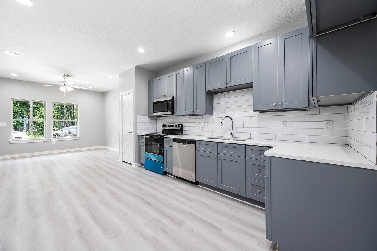 Foto principal - 16985 Glenheath St