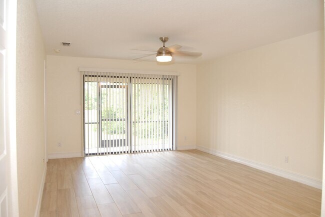 Building Photo - 26305 Explorer Rd