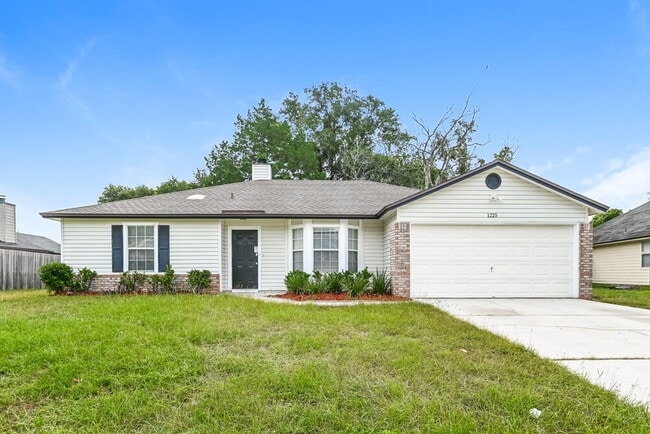 Building Photo - 1225 Peabody Dr E
