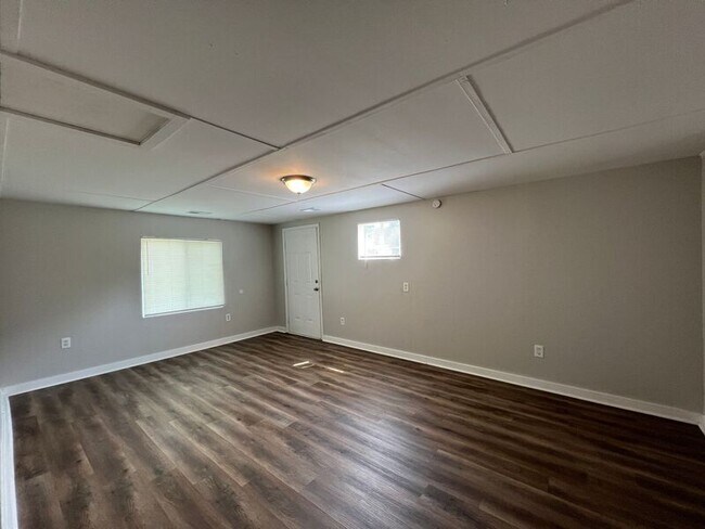 Foto del edificio - 7939 W Sandidge Rd