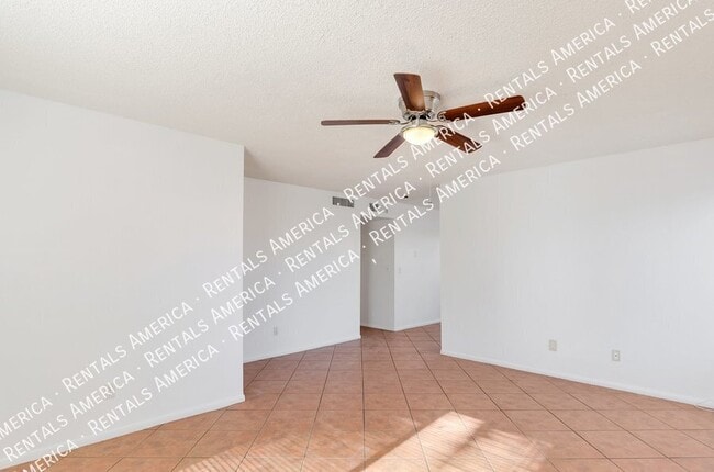 Building Photo - 2745 S Pace W Dr