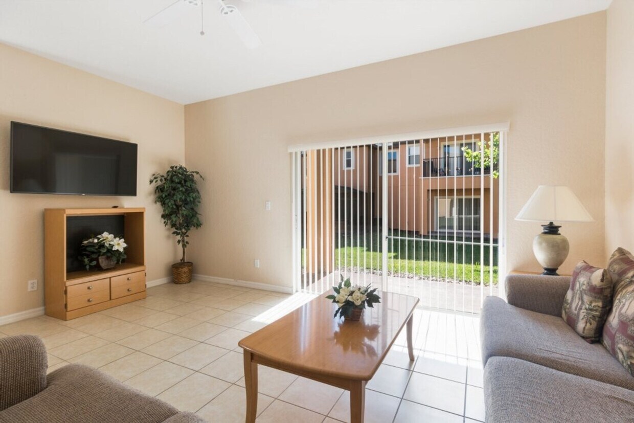 Foto principal - 2705 Roadster Ln