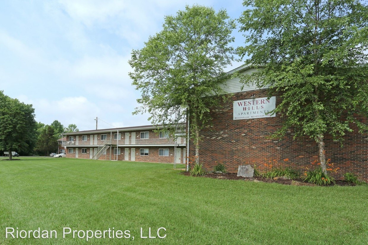 Primary Photo - 1112 Western Hills Dr