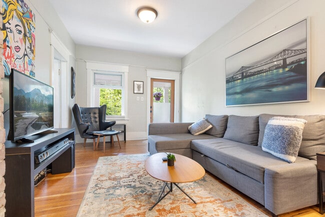 Photo du bâtiment - 1832 W 2nd Ave
