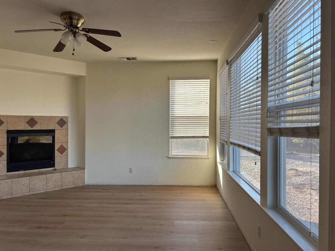 Foto principal - 3465 Keystone Loop