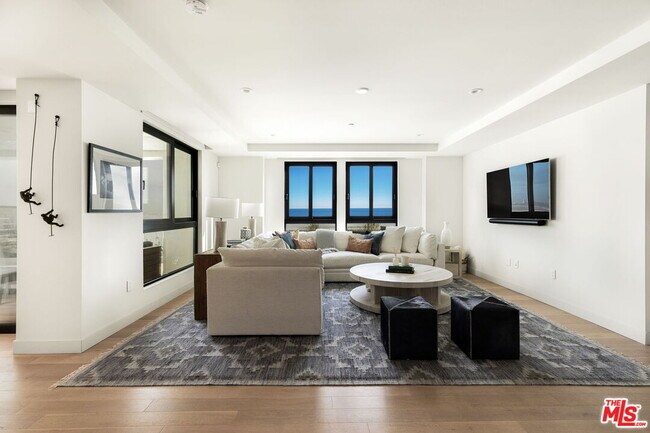 Foto del edificio - 17326 Tramonto Dr