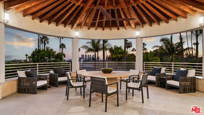 Building Photo - 816 Monte Leon Dr